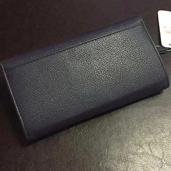 Charming Charlie wallet - Picture 2 of 5